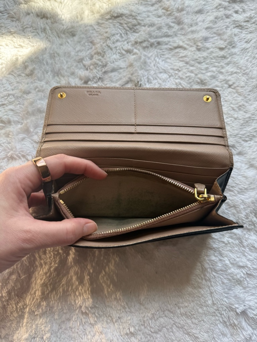 Prada Saffiano Fiocco Wallet - Picture 6 of 13